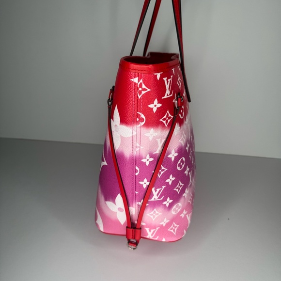 Louis Vuitton Neverfull Limited Edition Escale MM Tote W/ Pouchette - Picture 2 of 16